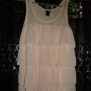 5 for 25 H&M tier ruffle top